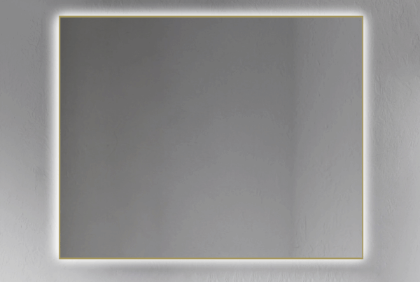 ESPEJO RECTANGULAR CON CONTORNO ORO RETROILUMINADO SIN TOUCH