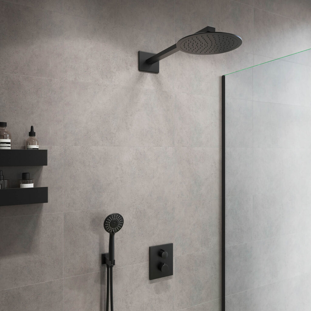 La ergonomia en conjuntos de ducha de baños modernos